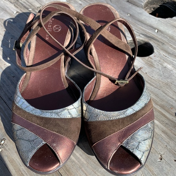 LIQUIDATION SALE! Cole Haan Nike Air Wedge Sandals Size 7.5 - Picture 8 of 11